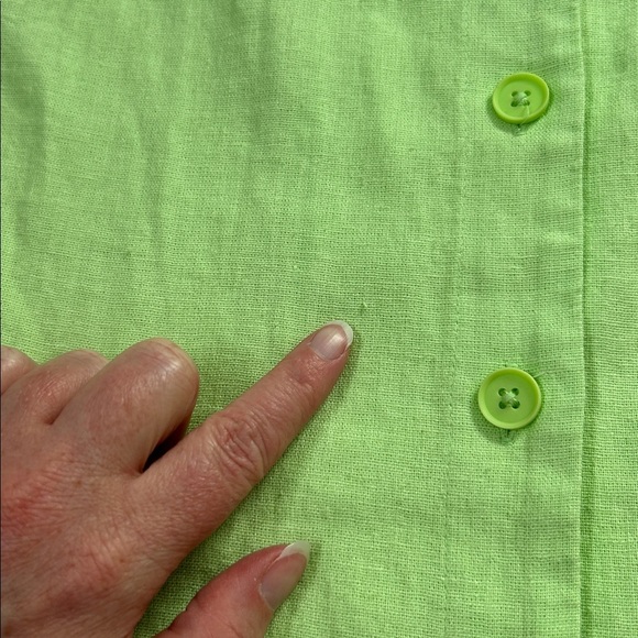 A New Day Linen Blend Lime Green Button Front Blouse Size Small Boxy Fit Cruise - Picture 9 of 11